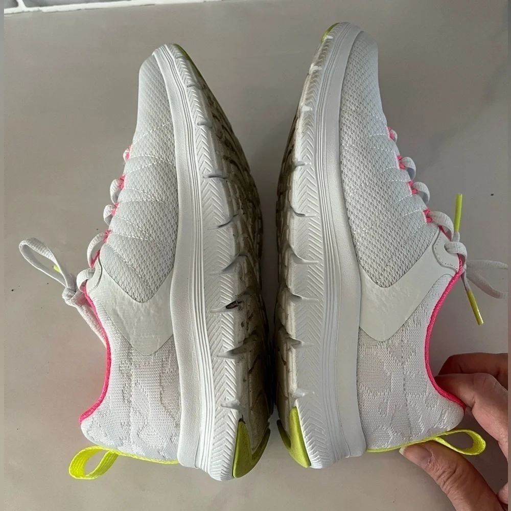 Skechers Flex Appeal 4.0 Washable Lace-Up Sneaker Elegant Ways White Women 5.5